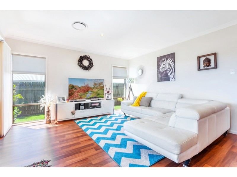 20 Sophia Crescent, Cotswold Hills QLD 4350