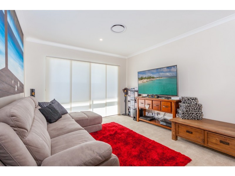 20 Sophia Crescent, Cotswold Hills QLD 4350