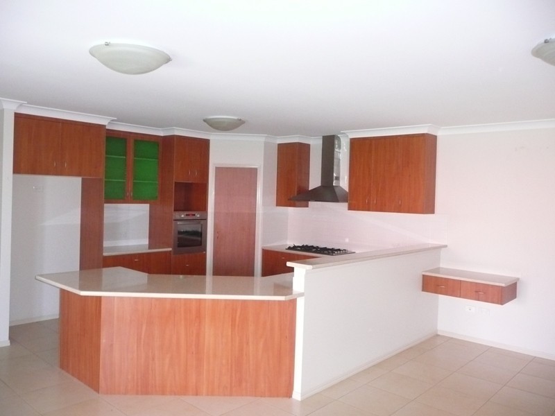 21 Calypso Crescent, Middle Ridge QLD 4350