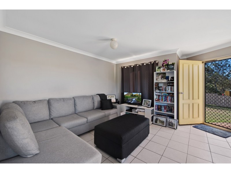 25 Fair Street, Rockville QLD 4350