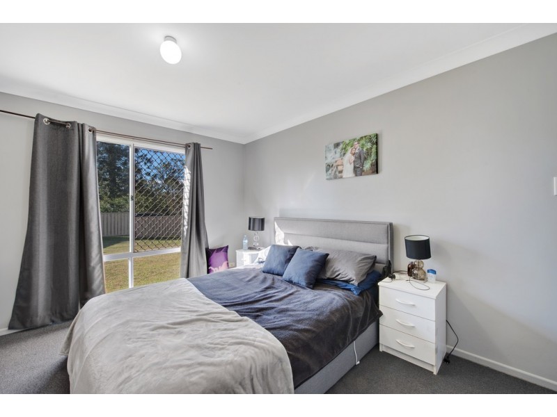 25 Fair Street, Rockville QLD 4350