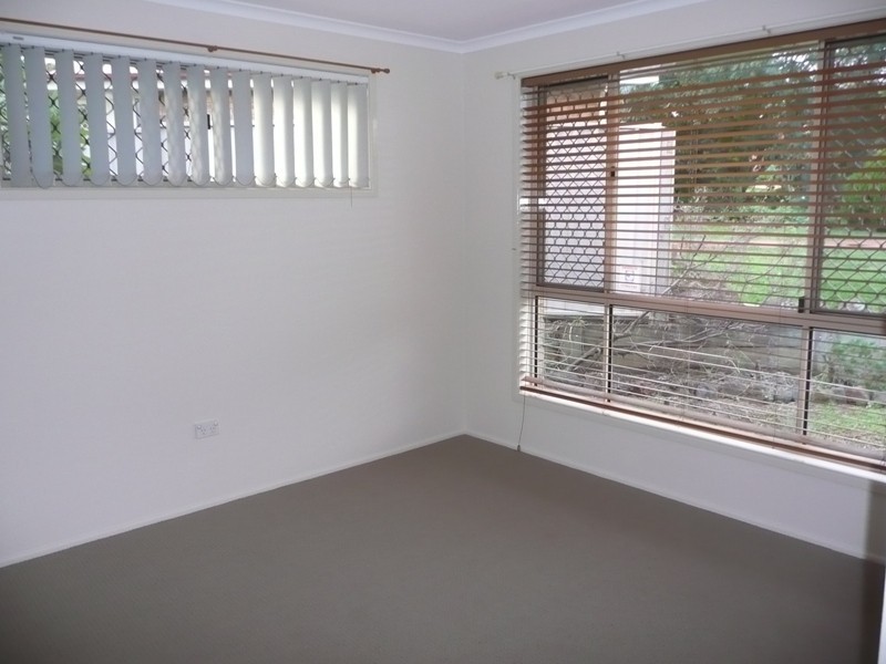 5 Blueberry Ash Court, Glenvale QLD 4350