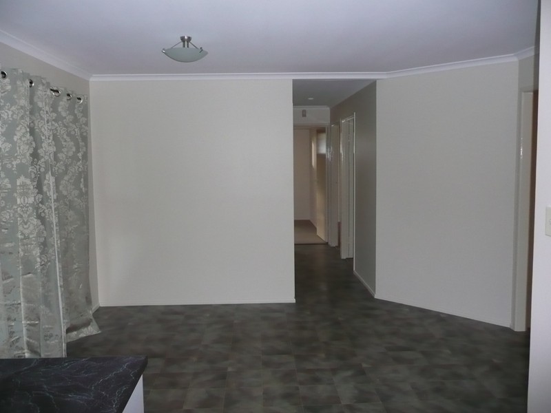 5 Blueberry Ash Court, Glenvale QLD 4350