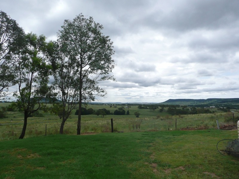 135 Ganzers Road, Gowrie Junction QLD 4352