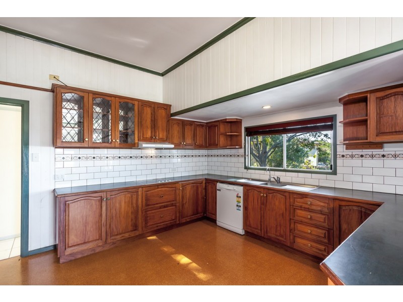 273A South Street, South Toowoomba QLD 4350