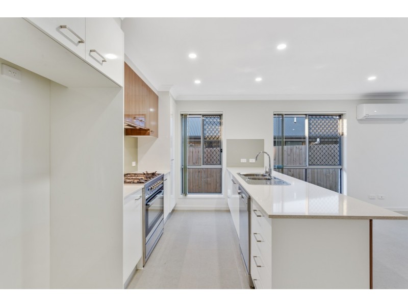 19 Negrita Street, Harristown QLD 4350