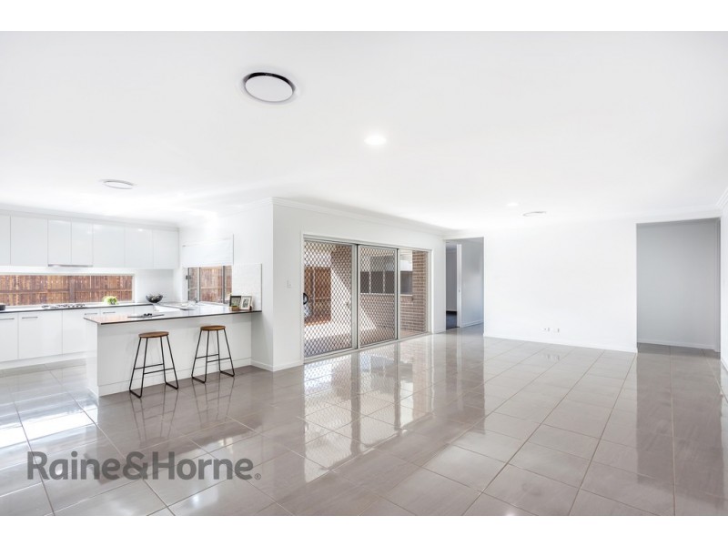 16 Bootes Street, Kearneys Spring QLD 4350