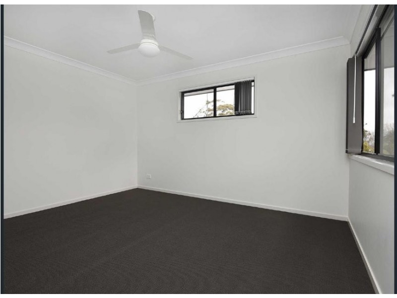 1/276 Alderley Street, Centenary Heights QLD 4350