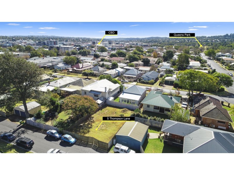 5 Thompson Lane, East Toowoomba QLD 4350