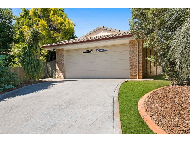 2 Sweetapple Crescent, Centenary Heights QLD 4350