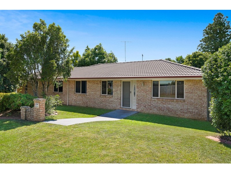 2 Sweetapple Crescent, Centenary Heights QLD 4350