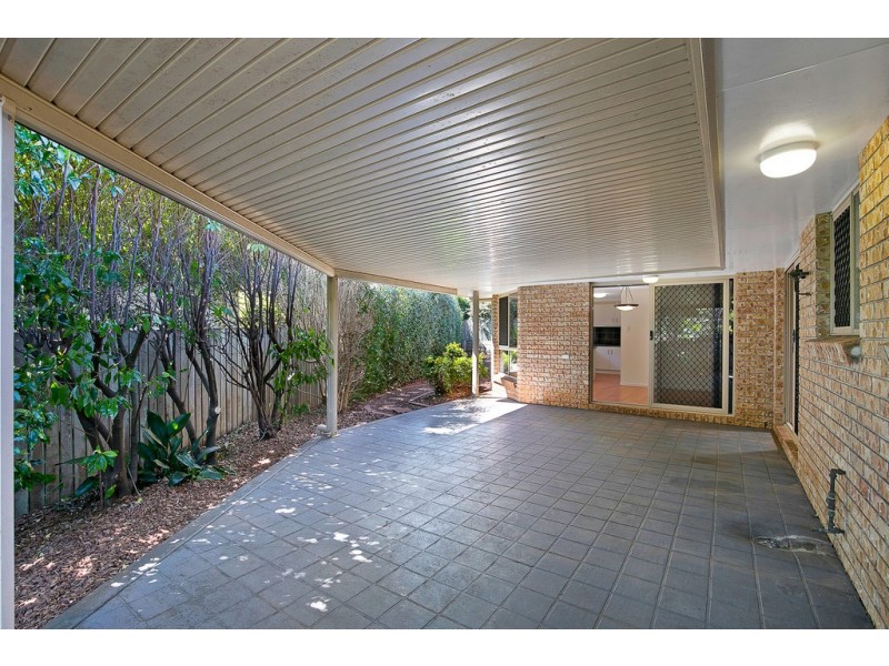 2 Sweetapple Crescent, Centenary Heights QLD 4350