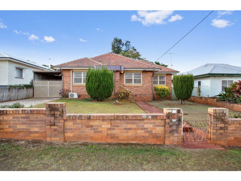 37 Gostwyck Street, Newtown QLD 4350