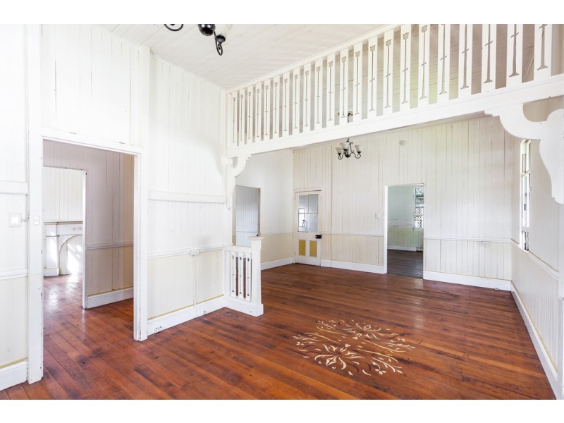 232 Herries Street, Newtown QLD 4350