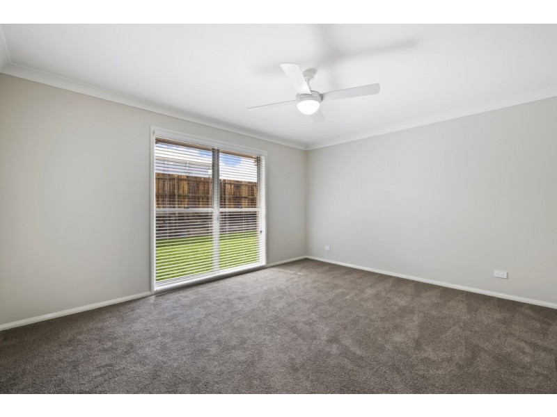 62 Velodrome Drive, Kearneys Spring QLD 4350