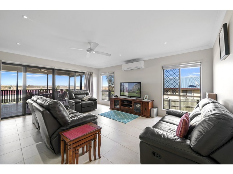 9 Schloss Court, Westbrook QLD 4350