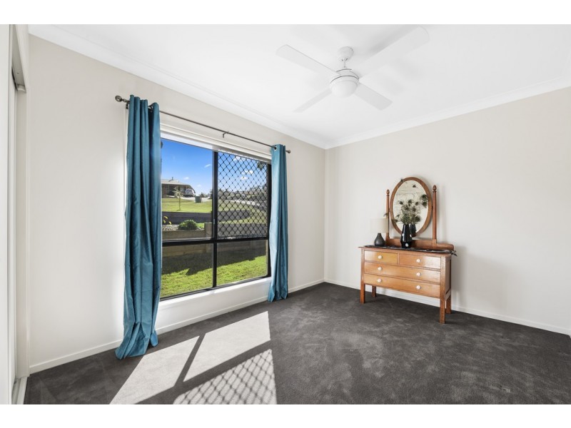 9 Schloss Court, Westbrook QLD 4350