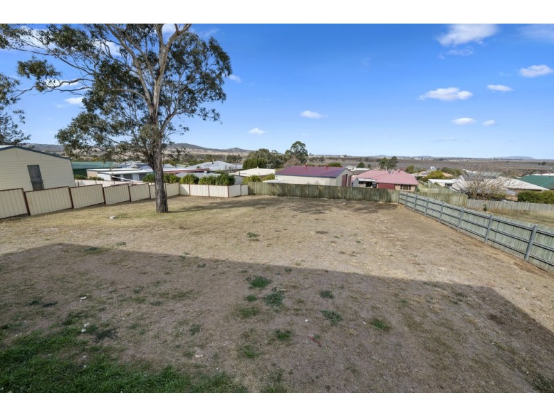 9 Schloss Court, Westbrook QLD 4350