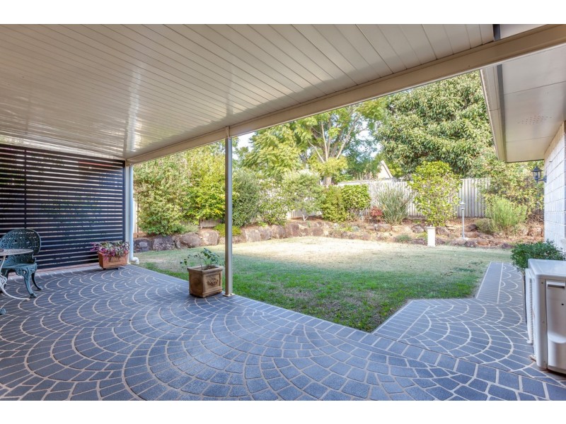 38 Willowburn Drive, Rockville QLD 4350