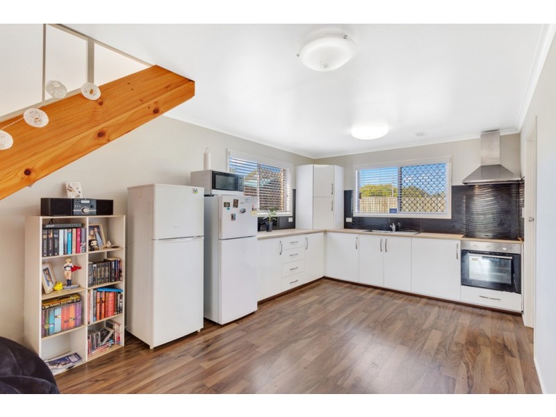 1/4 Muir Street, Harlaxton QLD 4350