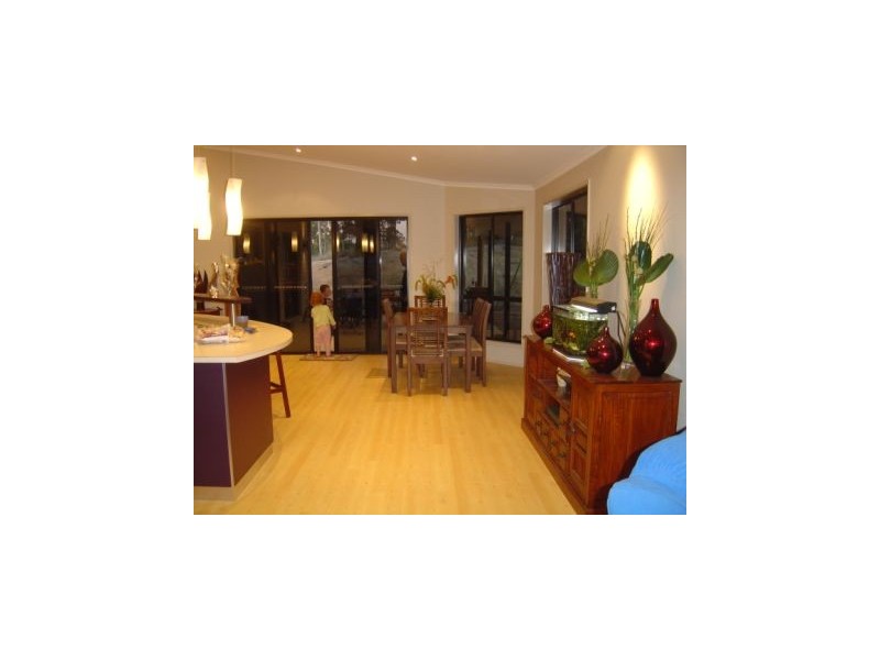 21  Dobel Drive, Withcott QLD 4352