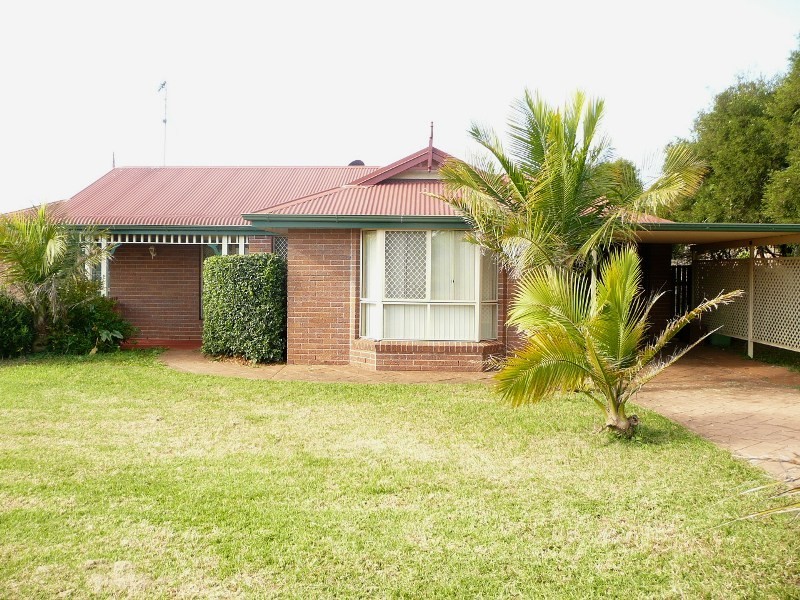 4 Jade Close, Darling Heights QLD 4350