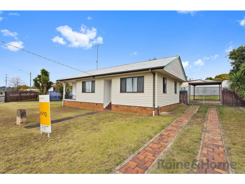 2 Teesdale Avenue, Newtown QLD 4350