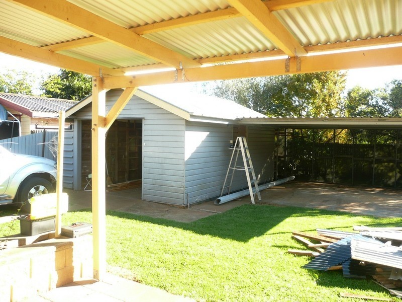 1 Parkinson Street, South Toowoomba QLD 4350