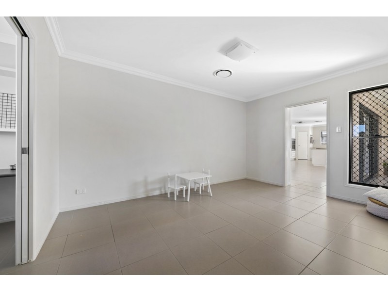 49 Sommariva Street, Westbrook QLD 4350