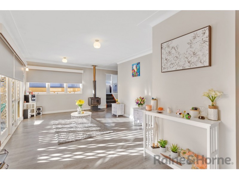 34 Hoey Street, Kearneys Spring QLD 4350