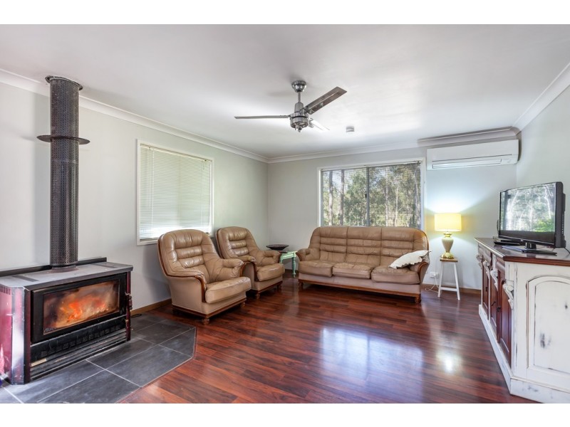 71 Dugandan Road, Upper Lockyer QLD 4352