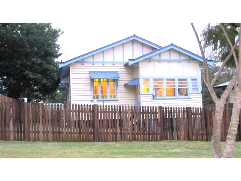 4 Stephen Street, South Toowoomba QLD 4350