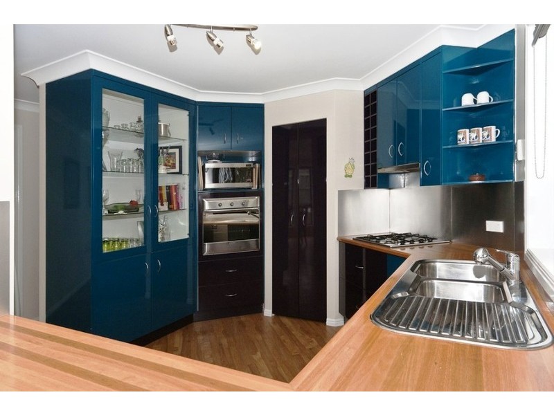 32 Wood Drive, Middle Ridge QLD 4350