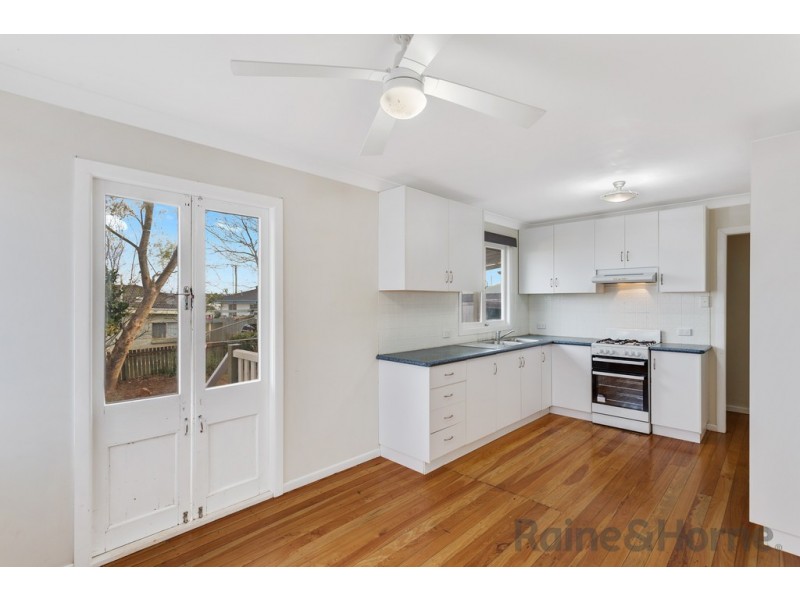 4 Nuss Street, Wilsonton QLD 4350