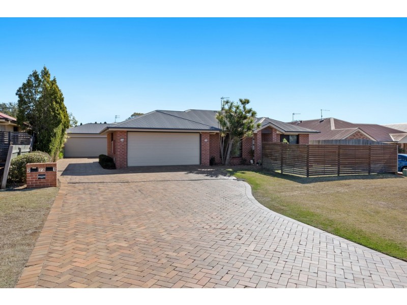 2/73 Kearney Street, Kearneys Spring QLD 4350
