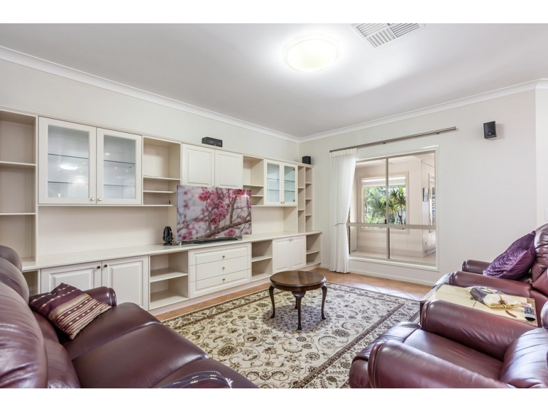 1 Rocky Ridge Court, Cotswold Hills QLD 4350