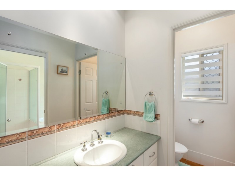 1 Rocky Ridge Court, Cotswold Hills QLD 4350