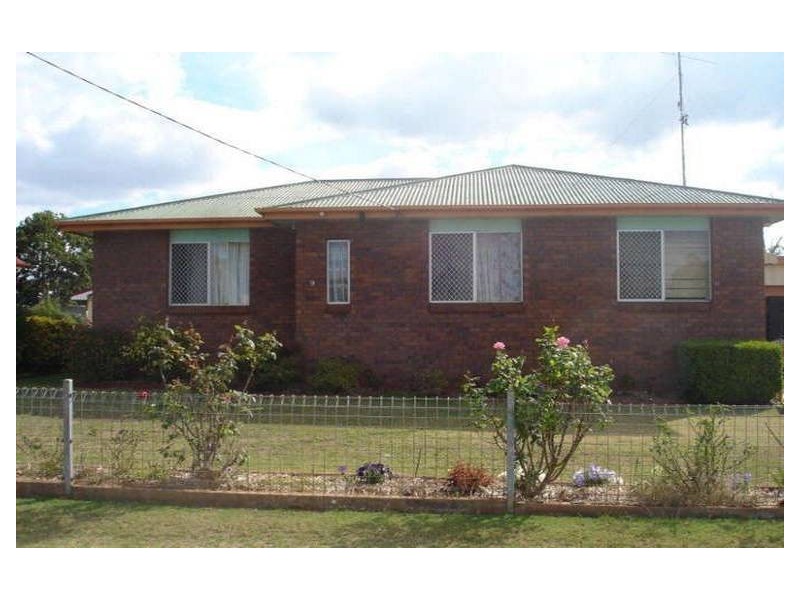 9 Merritt Street, Harristown QLD 4350