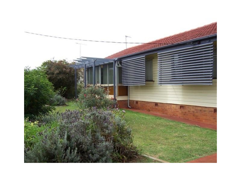 6 Druce Street, Wilsonton QLD 4350