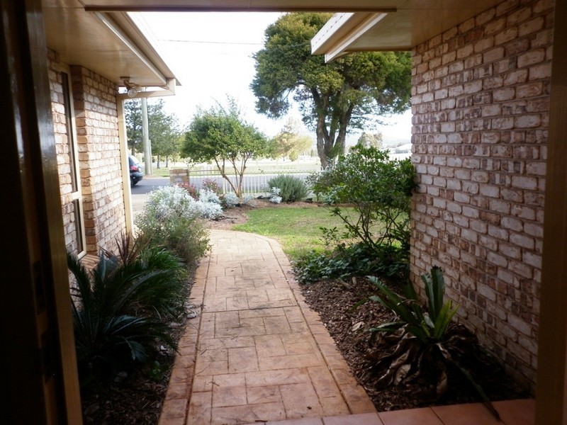 113 Hursley Road, Glenvale QLD 4350