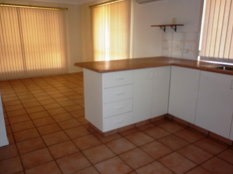 113 Hursley Road, Glenvale QLD 4350