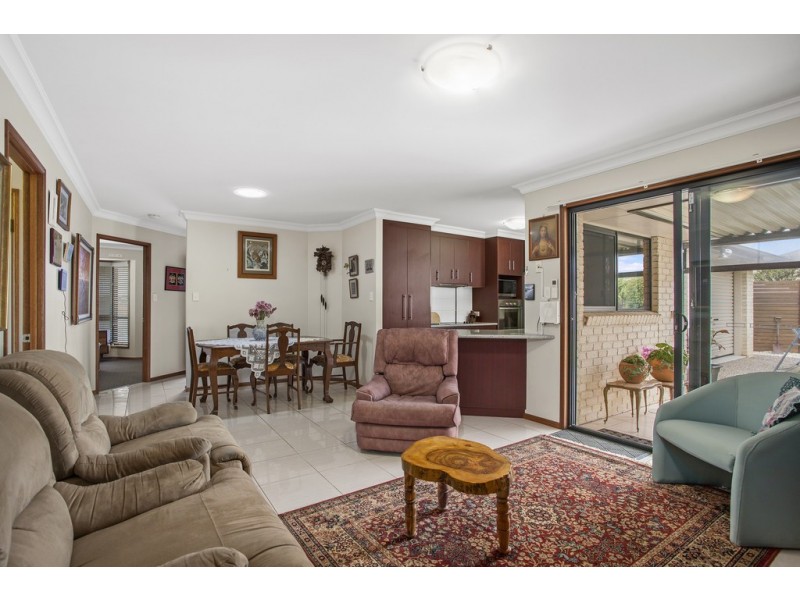 2 Barambah Street, Glenvale QLD 4350