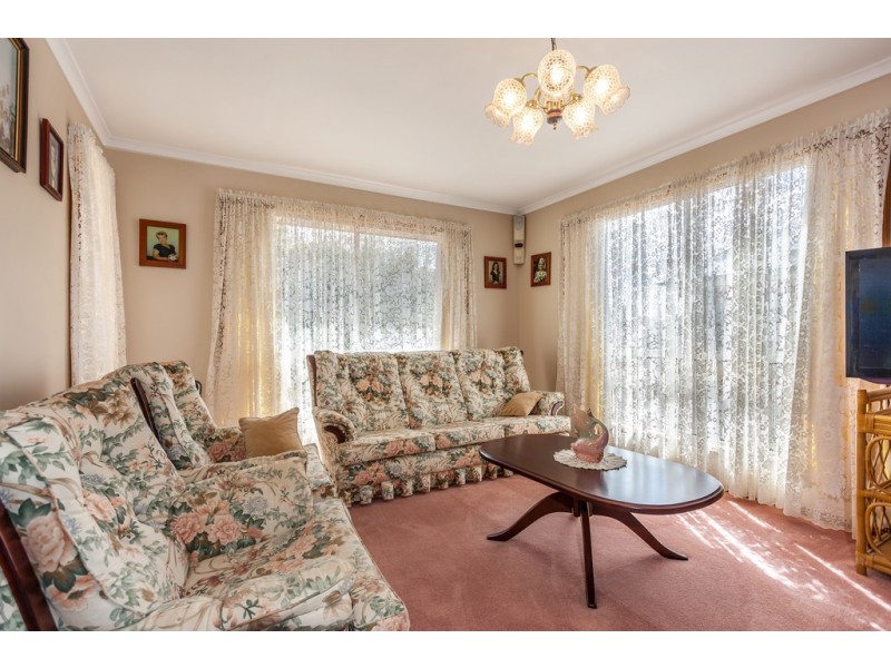 24 Carmen Street, Kearneys Spring QLD 4350