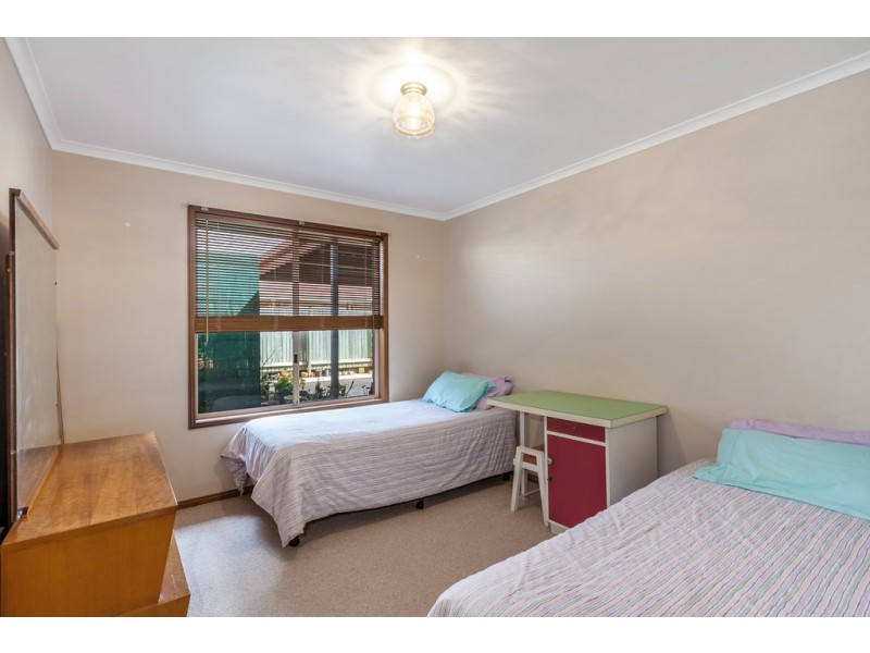 24 Carmen Street, Kearneys Spring QLD 4350