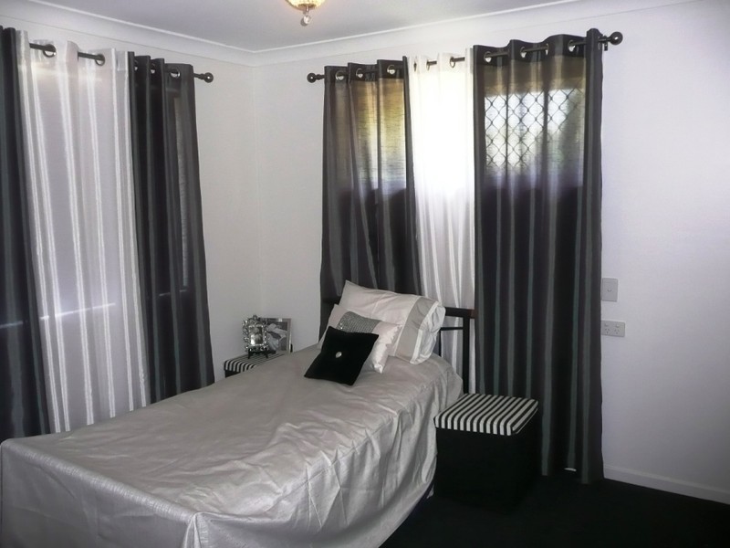 2/26 Knockator Crescent, Centenary Heights QLD 4350