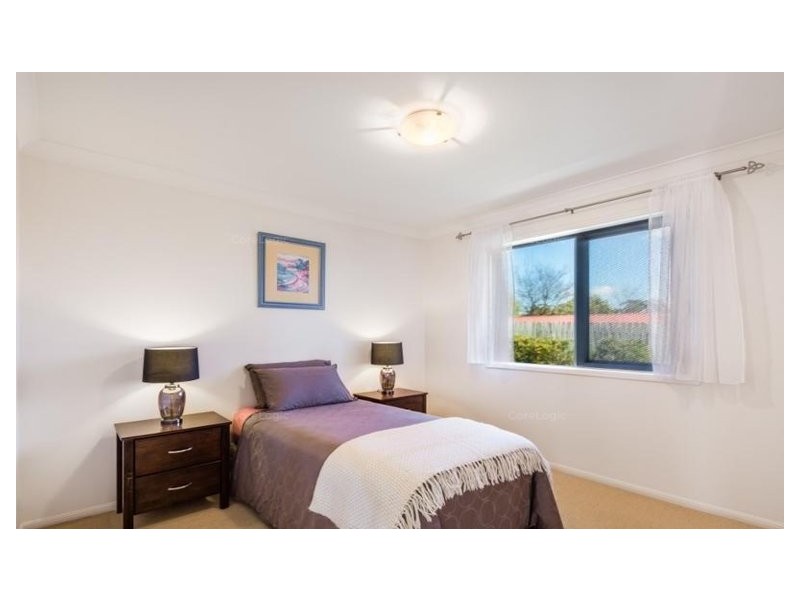 26 Sweetapple Crescent, Centenary Heights QLD 4350