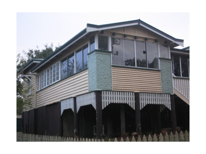 94a James Street, South Toowoomba QLD 4350