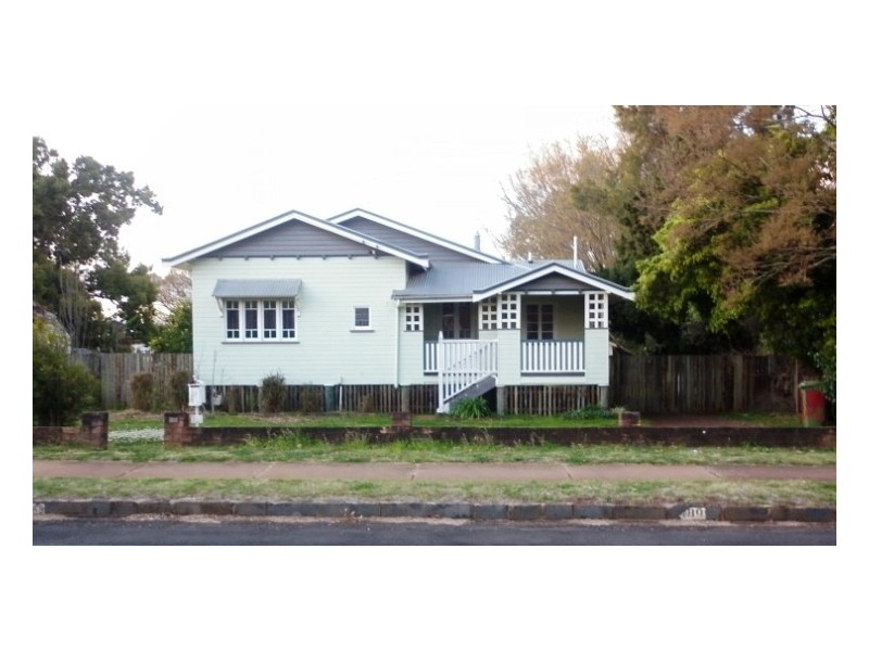 189 Campbell Street, Newtown QLD 4350