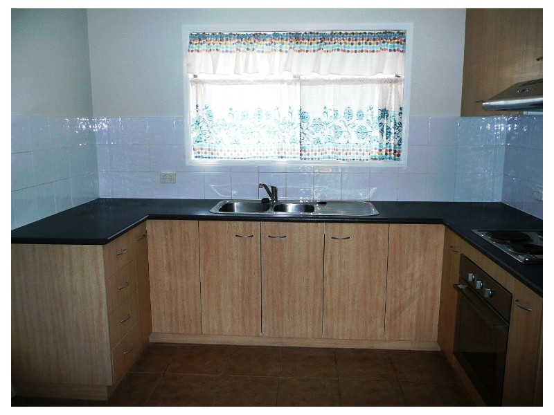 1/276 Tor Street, Newtown QLD 4350
