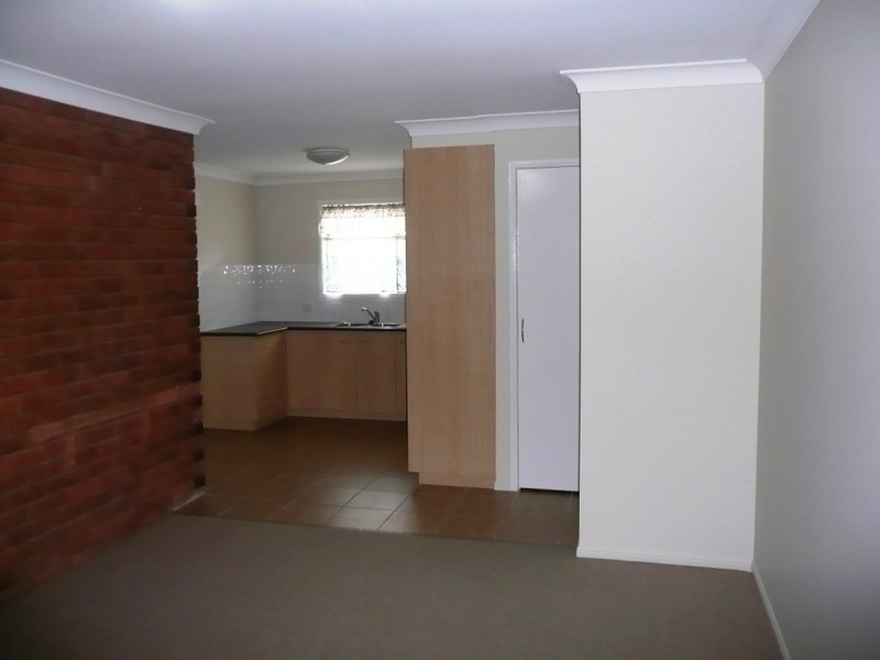 1/276 Tor Street, Newtown QLD 4350
